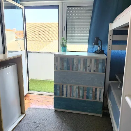 Beach Life Caparica Guest house