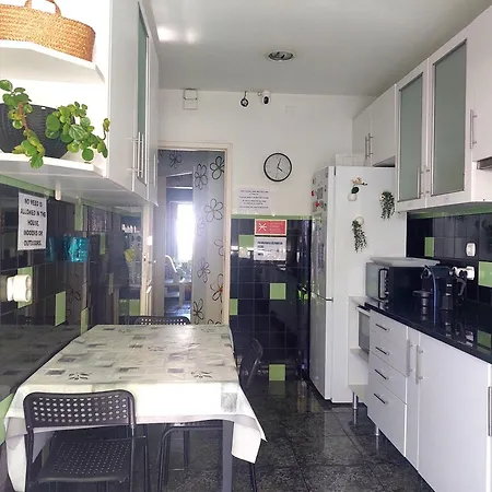 Guest house Beach Life Caparica